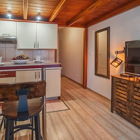 Złote Kierpce Jacuzzi Basen Sauna Zakopane