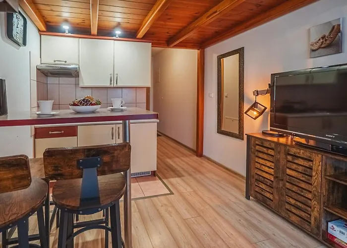 Złote Kierpce Jacuzzi Basen Sauna Zakopane